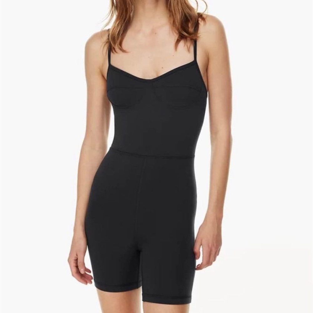 NWT Aritzia Romper